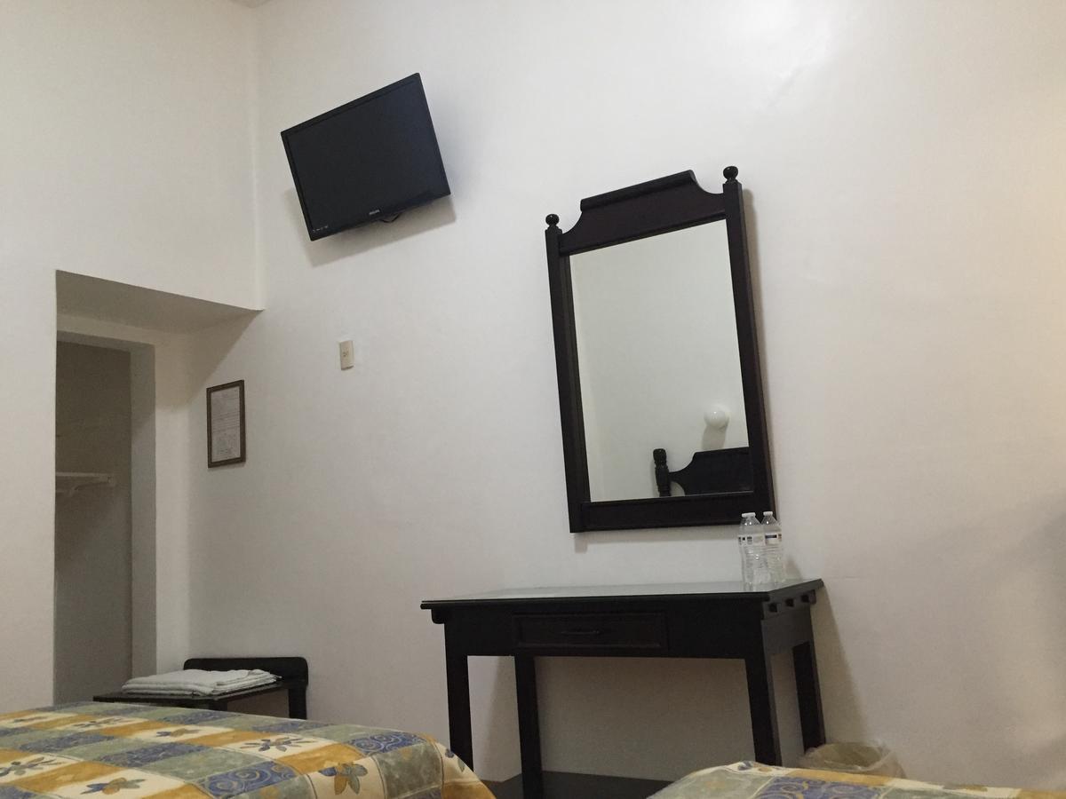 Hotel De Los Banos Pachuca Екстер'єр фото