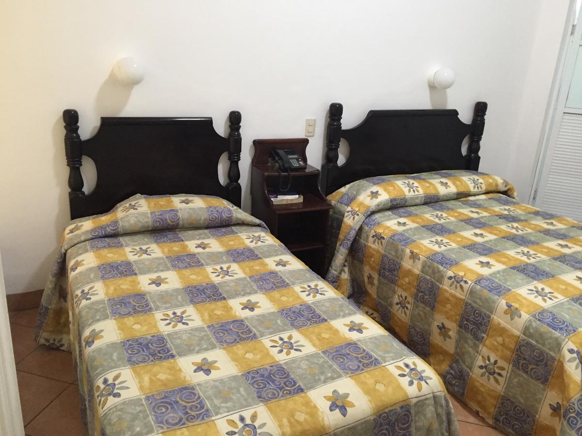 Hotel De Los Banos Pachuca Екстер'єр фото